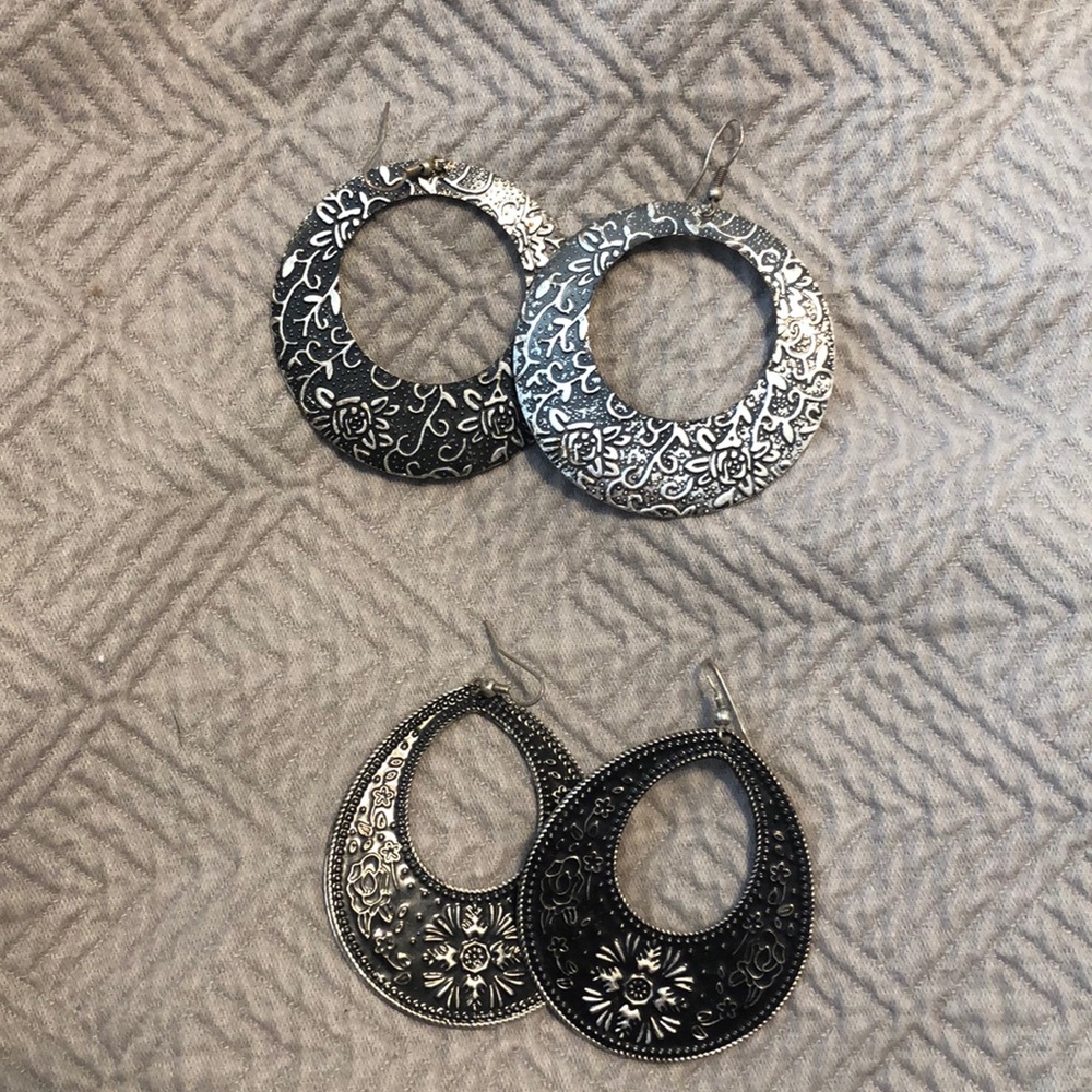 Tillys earrings
